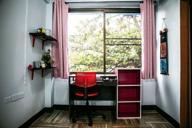 Hotel Bangkok Canale Home