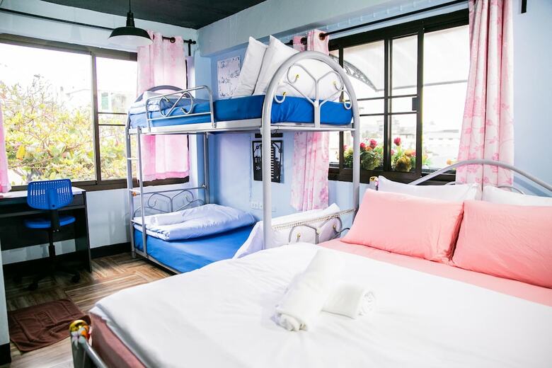 Hotel Bangkok Canale Home