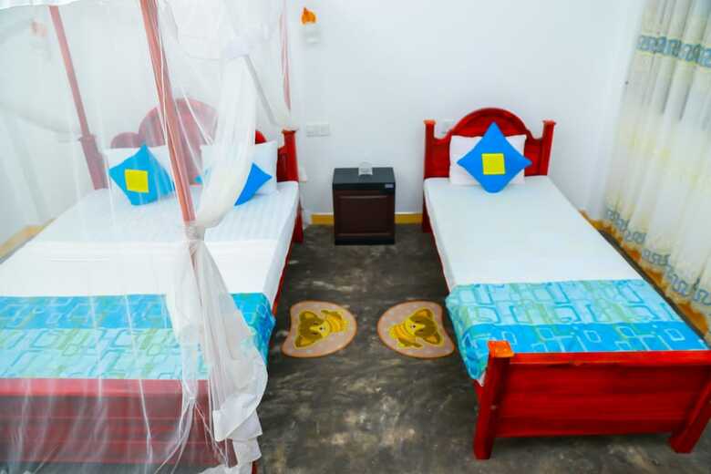 Hotel Rock Paradise Beach Cabana