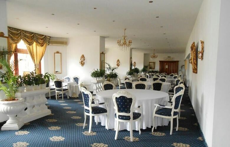 Hotel Cetate Imparatul Romanilor