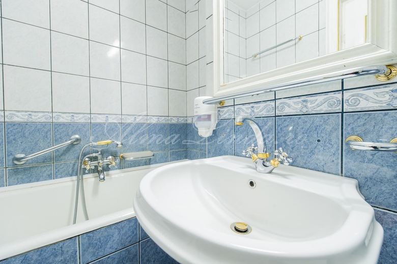 Hotel Cetate Imparatul Romanilor