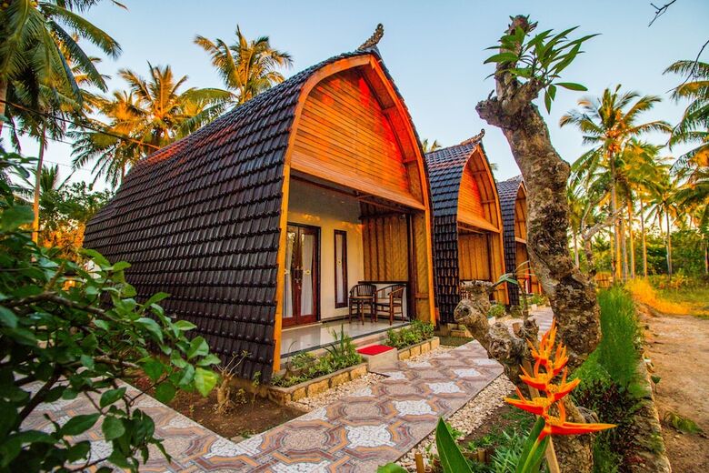 Bed & Breakfast Meket Bungalows