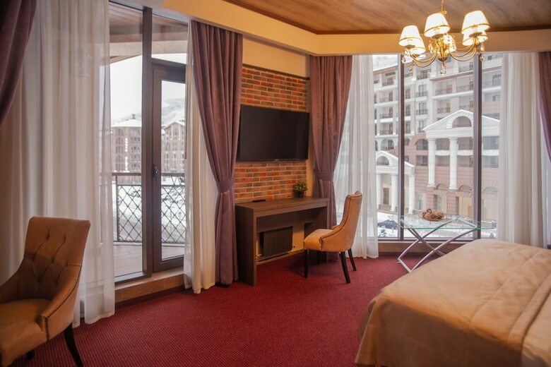 Vertex Hotel