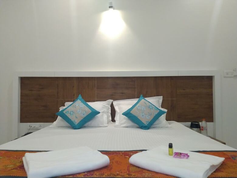 Hotel Aapni Haveli