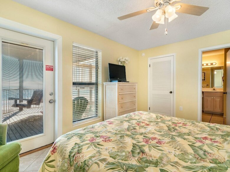Sandpiper Beachfront Condos By Bender Vacation Rentals