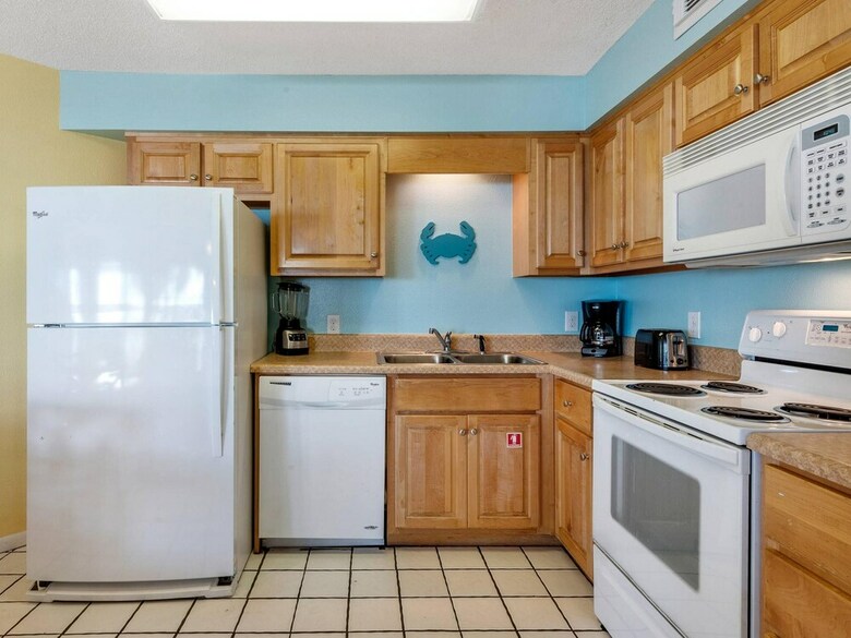 Sandpiper Beachfront Condos By Bender Vacation Rentals
