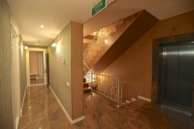 Old Street Boutique Hotel