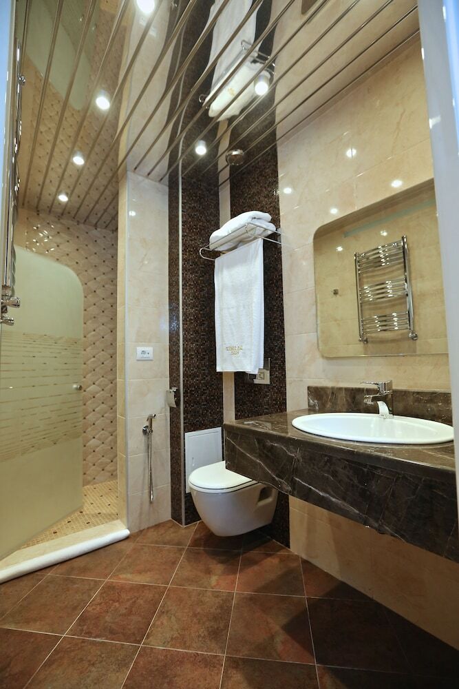 Old Street Boutique Hotel