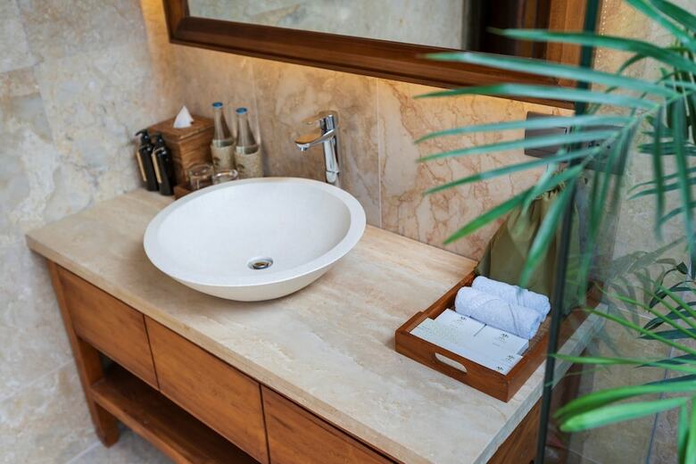 Hotel Adiwana Unagi Suites