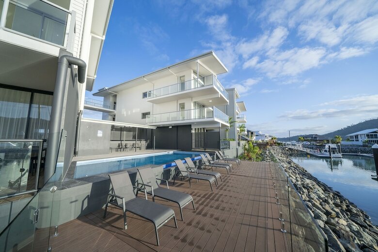 Apartamentos Harbour Cove