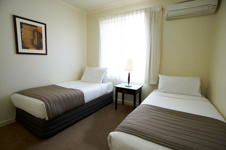 Aparthotel Quest Royal Gardens