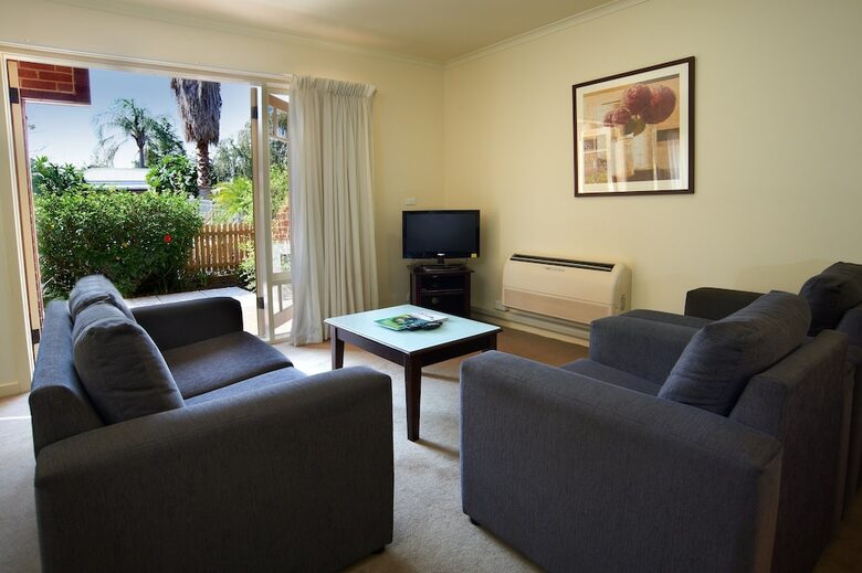 Aparthotel Quest Royal Gardens