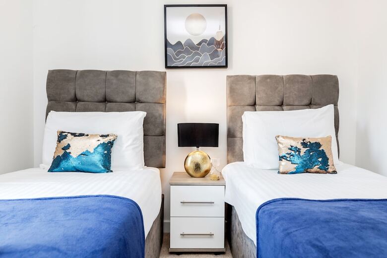 Stunning Ensuite 2 Bedroom Apartment