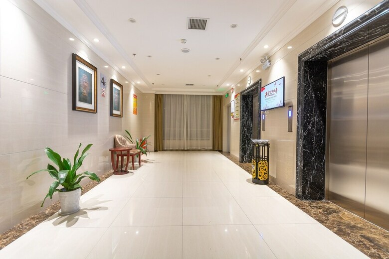 Hubei Konggang Business Hotel