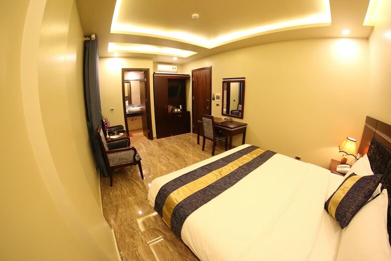 Gallant Hotel 168
