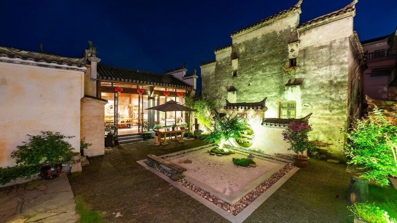 Floral Hotel Leisurely Life Wuyuan