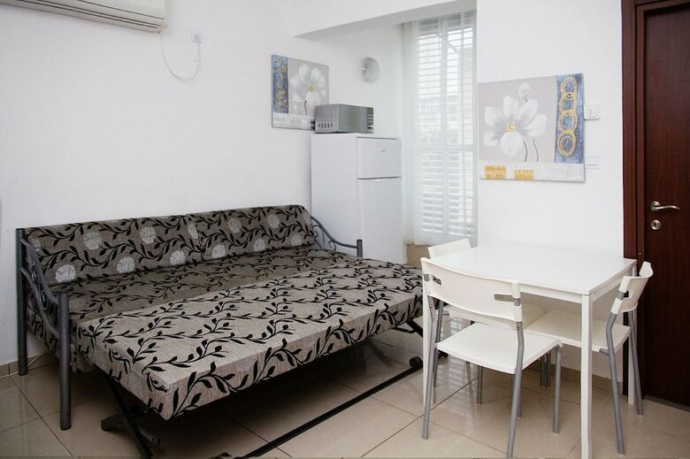 Gk Apartments Herzel 53