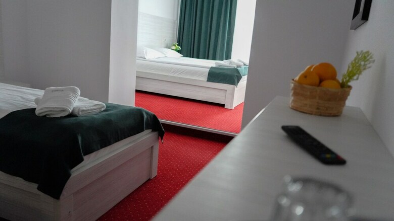 Hotel Cirus
