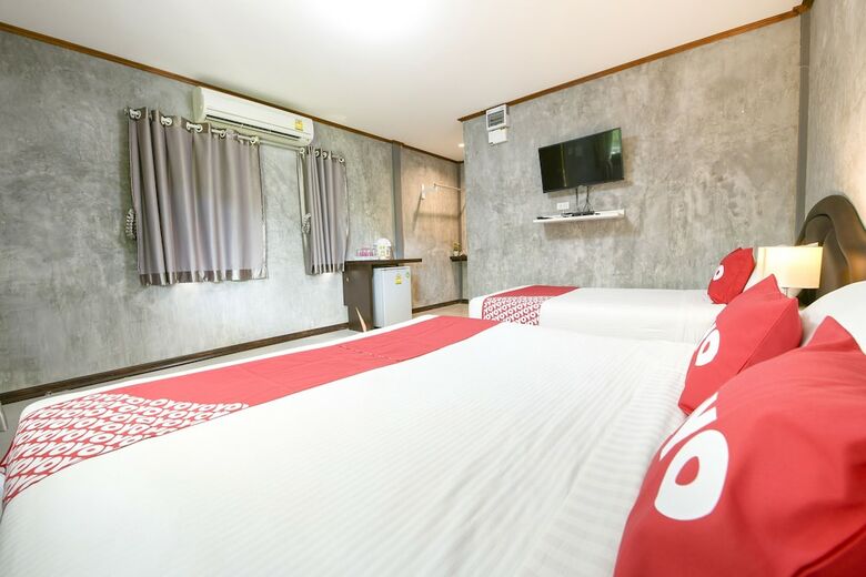 Hotel Oyo 407 Tom Pizza Resort