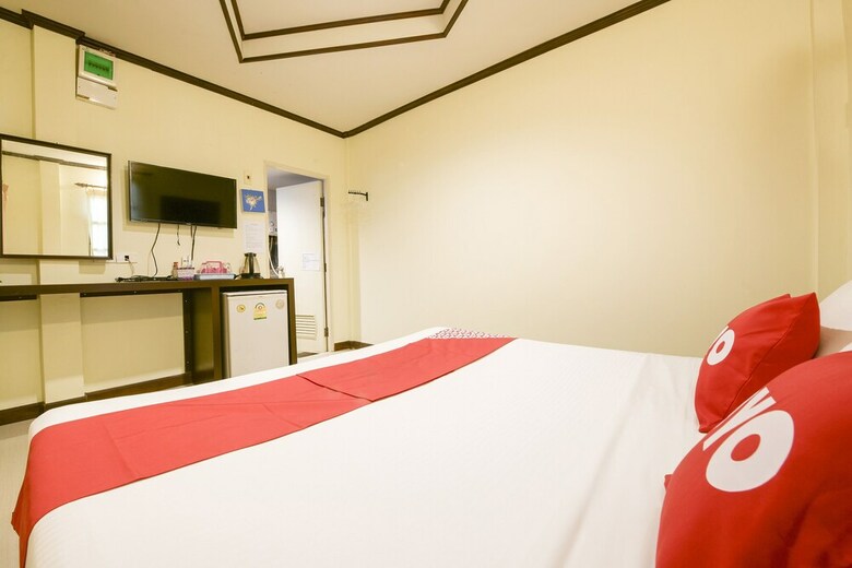 Hotel Oyo 407 Tom Pizza Resort