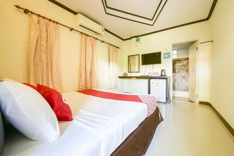 Hotel Oyo 407 Tom Pizza Resort