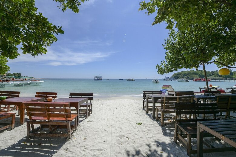 Hotel Oyo 407 Tom Pizza Resort