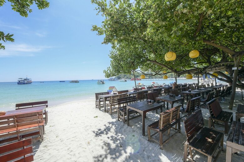 Hotel Oyo 407 Tom Pizza Resort