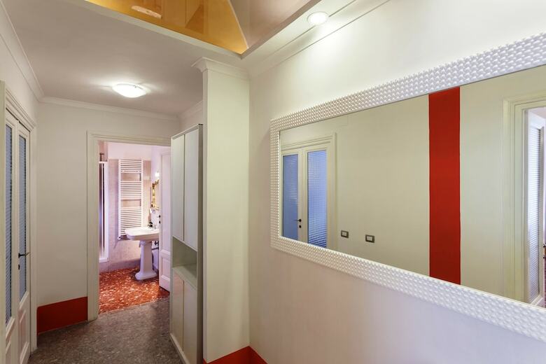 Atmosfere Visconti Suite Apartments