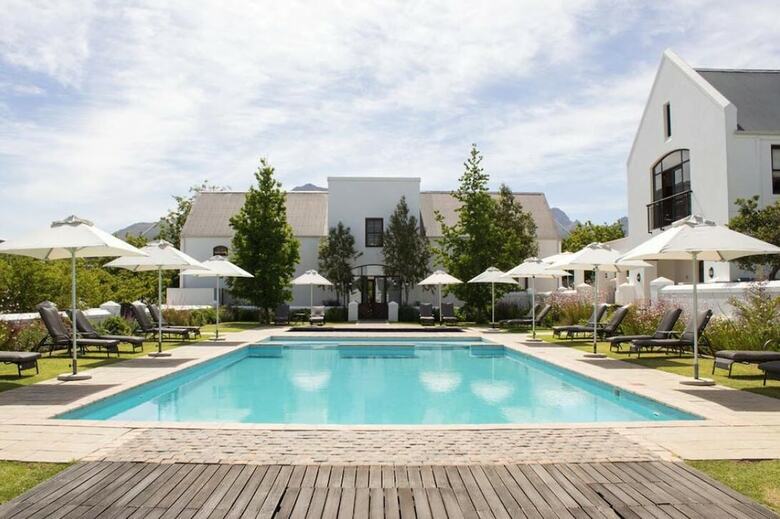 Aparthotel Winelands Golf Lodges