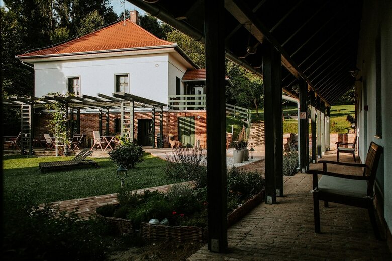 Bed & Breakfast Kosbor Panzi�