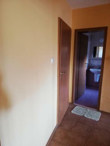 Hostal Hristovi Apartments & Studios
