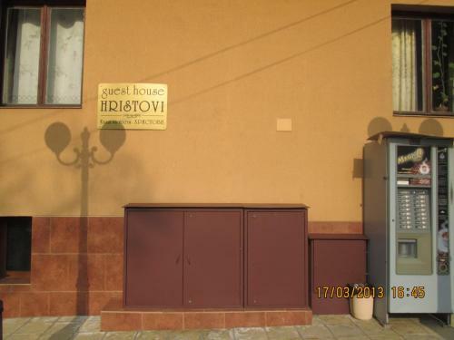 Hostal Hristovi Apartments & Studios
