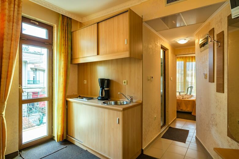 Hotel Zeus