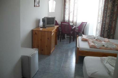Family Hotel Sinemoretz