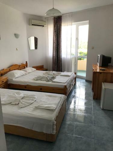 Family Hotel Sinemoretz