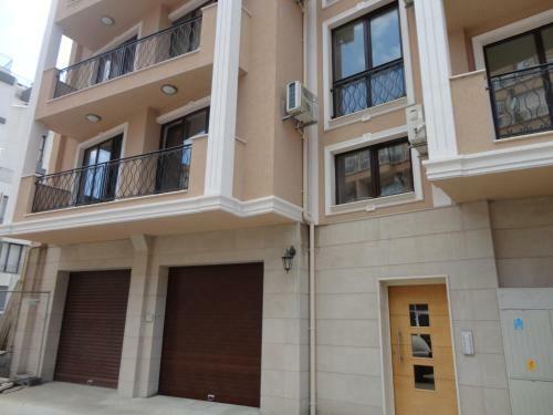 Holiday Apartments In Pomorie