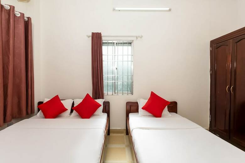 Oyo 390 Hoa Cat Hotel