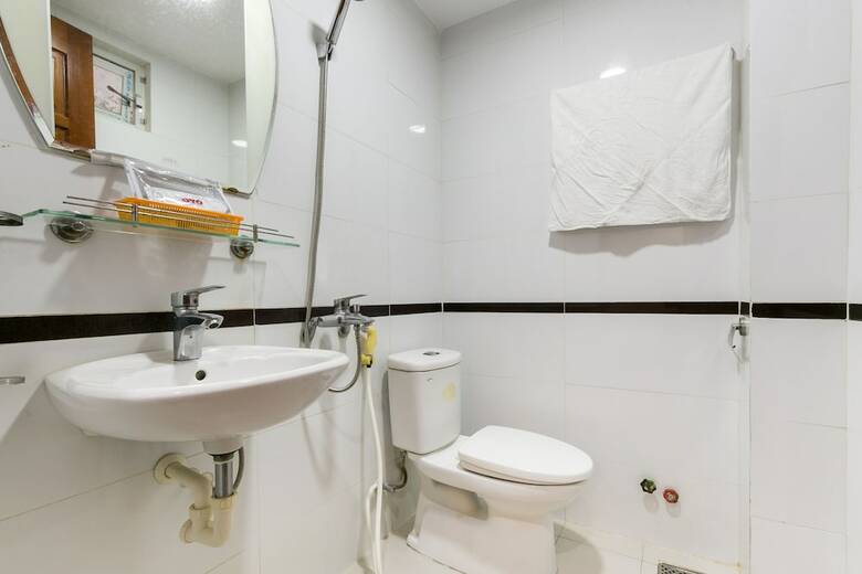 Oyo 482 Green Garden Hotel