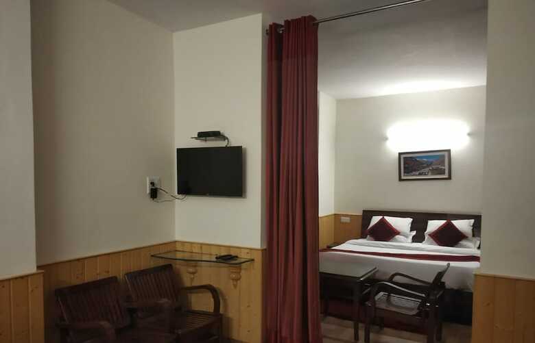 Seven Hills Hotel