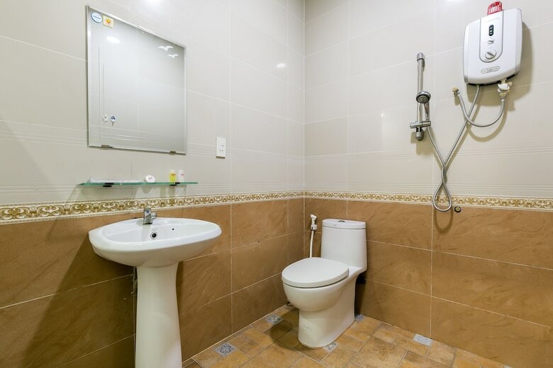 Oyo 425 Seven Stars Hotel