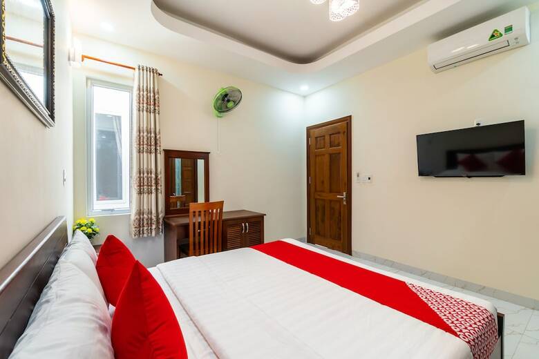 Oyo 370 Long Thanh Hotel