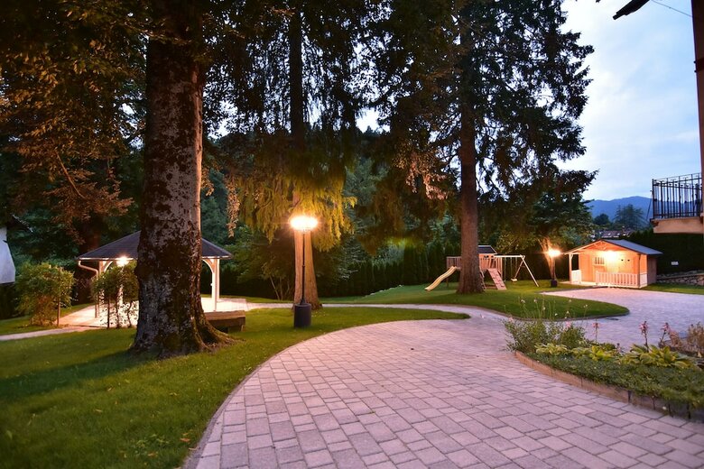 Vila Kljuce Apartments Bled
