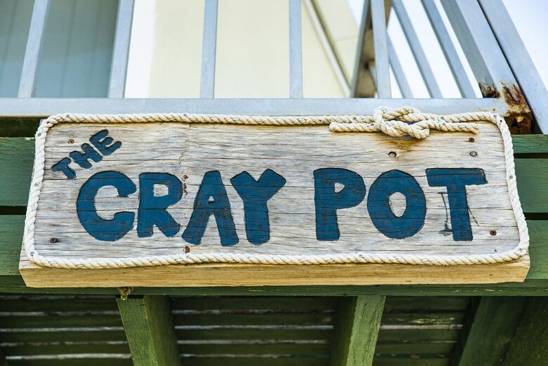 The Cray Pot - Centre Of It All