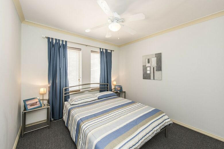 Ledge Point Village Villa 1 - Ocean Views