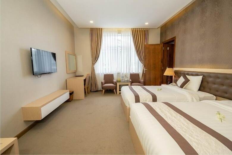 Navy Hotel Da Lat