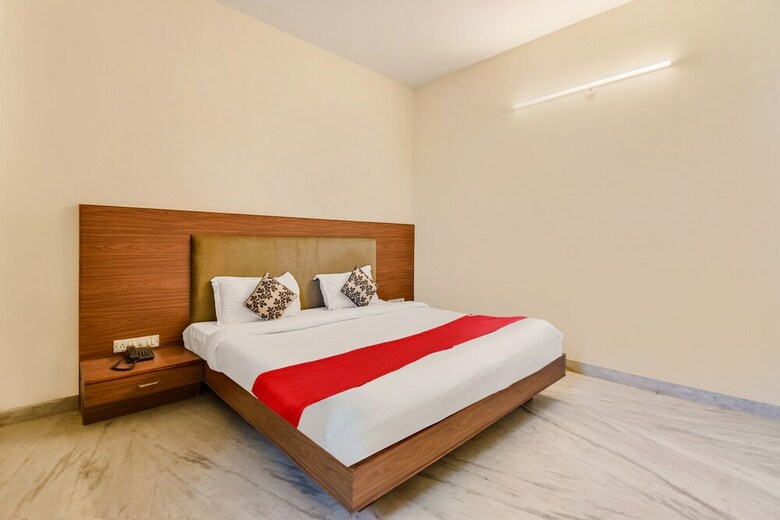 Oyo 60892 Hotel Shree Sumukh