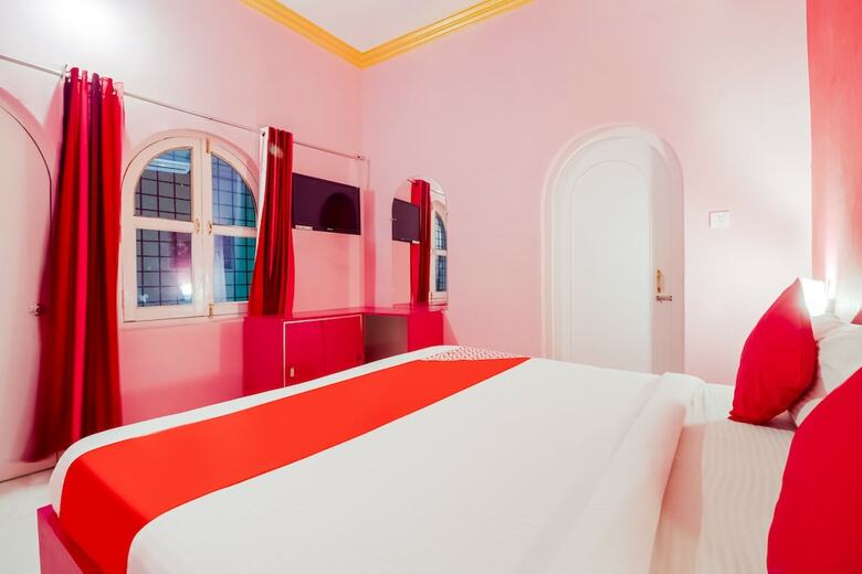 Hotel Oyo 60753 Paradise Luxury Home Stay