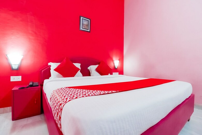 Hotel Oyo 60753 Paradise Luxury Home Stay