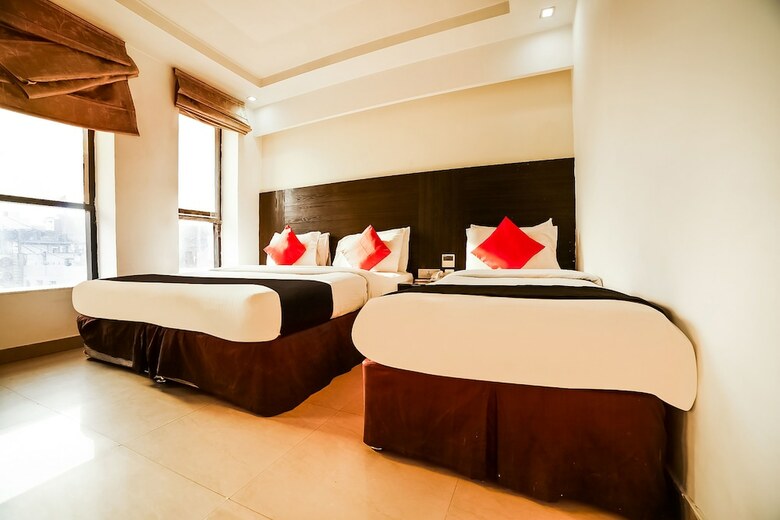 Hotel Capital O 44416 Paharganj Dx 1