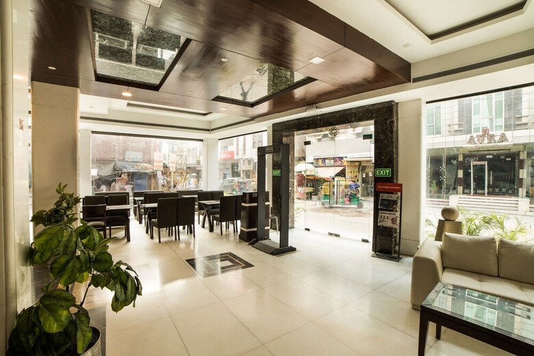 Hotel Capital O 44416 Paharganj Dx 1